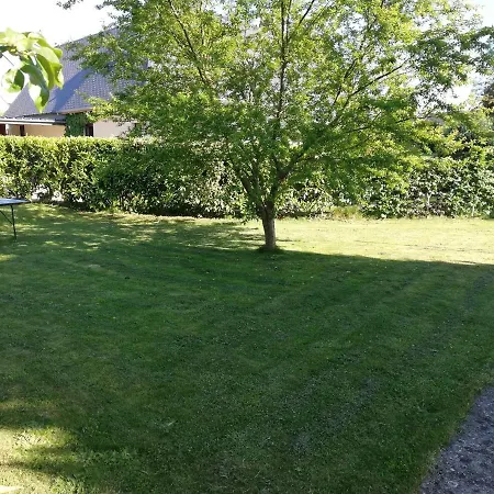 Semesterbostad Les Roses D Antan - 2 Gites Néville