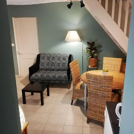 Les Roses D Antan - 2 Gites Semesterbostad