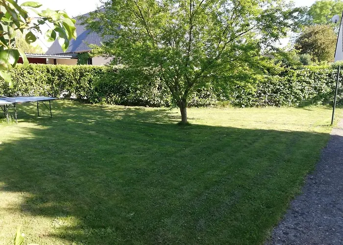 Vakantiehuis Les Roses D Antan - 2 Gites Néville